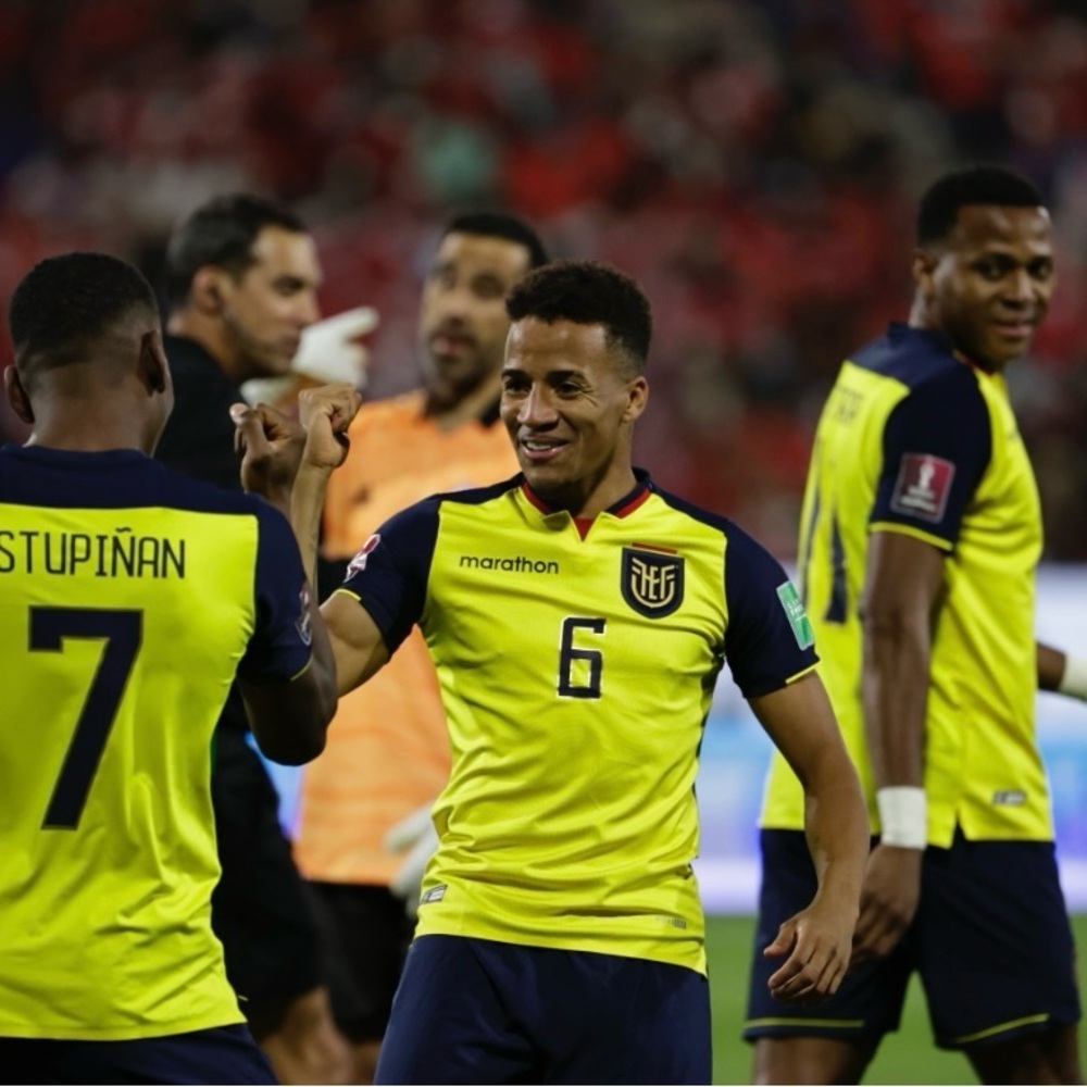 Marathon Ecuador National Soccer Team Yellow Jersey World Cup Home Qatar 2022